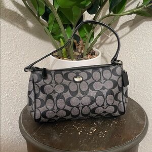 Coach Signature Coated Leather Black and Gray Shoulder Bag
